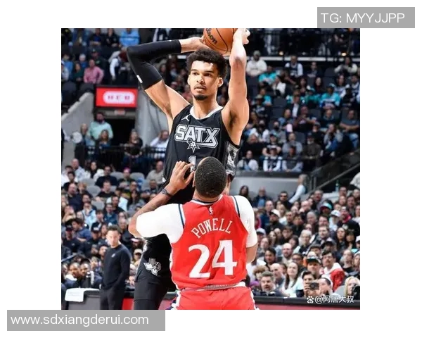 2015年NBA季后赛马刺对快船精彩数据分析与比赛回顾 2015年NBA季后赛马刺对快船精彩数据分析与比赛回顾