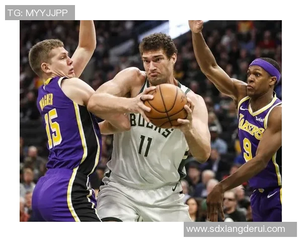 2018年NBA季后赛激战雄鹿与湖人精彩对决回顾与分析 2018年NBA季后赛激战雄鹿与湖人精彩对决回顾与分析